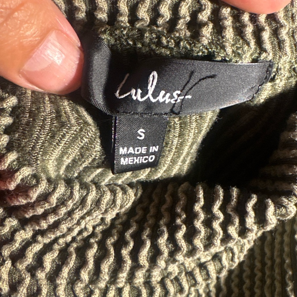 Lulu's Olive Green Sleeveless Knit Turtleneck Sweater - Picture 3 of 9